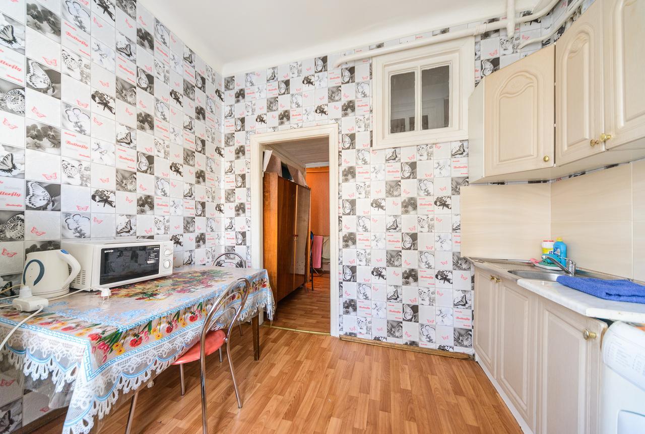 по адресу ул. черняховского 12 Apartment *