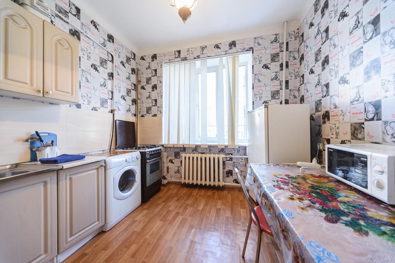 Apartment по адресу ул. черняховского 12 *